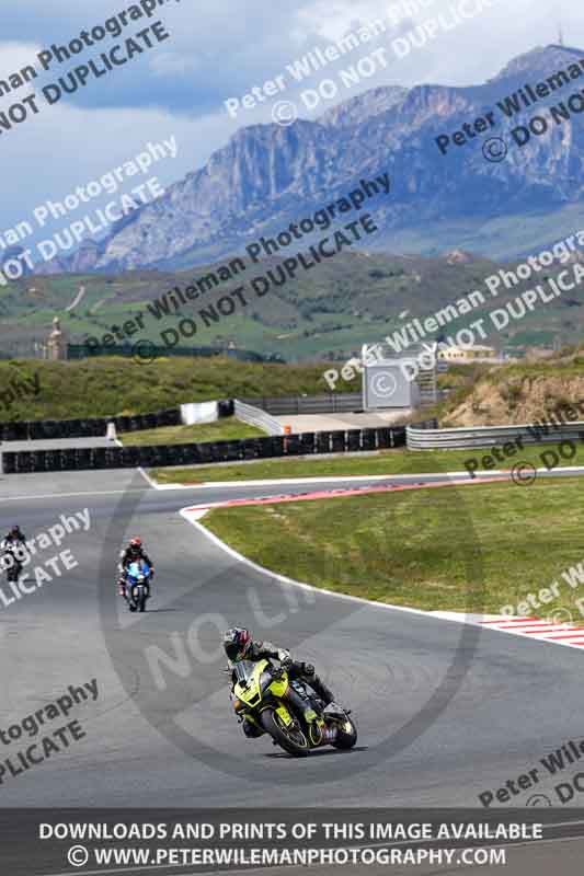 cadwell no limits trackday;cadwell park;cadwell park photographs;cadwell trackday photographs;enduro digital images;event digital images;eventdigitalimages;navarra;no limits trackdays;peter wileman photography;racing digital images;trackday digital images;trackday photos